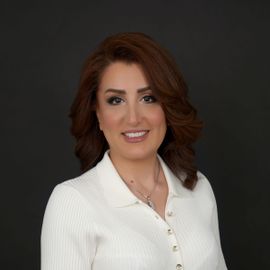 Headshot of Maryam Alvania