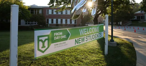 Welcome New Students Banner